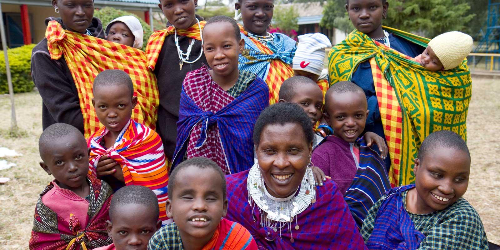 Anna with children and mothers