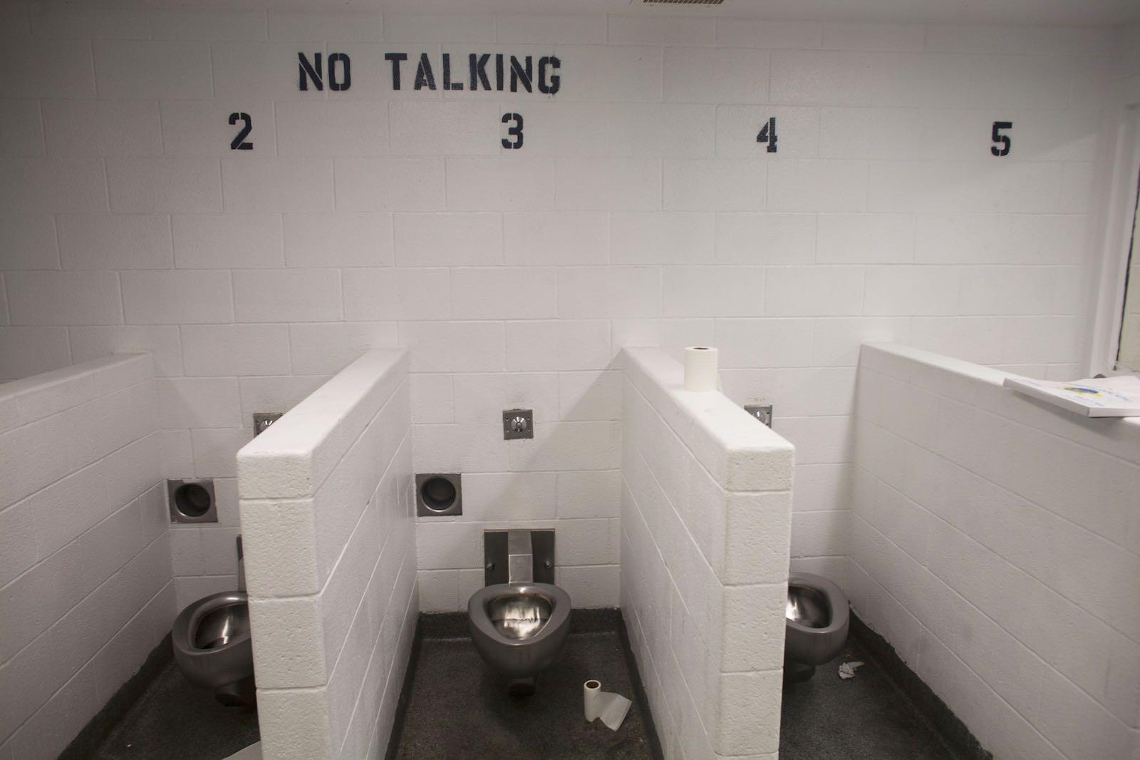 Bathrooomsylmartoilets