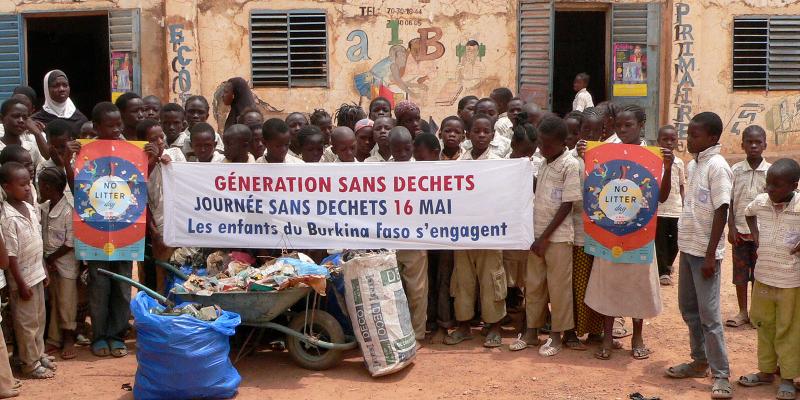 group of children on No Litter Day