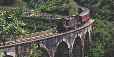 train in Sri Lanka
