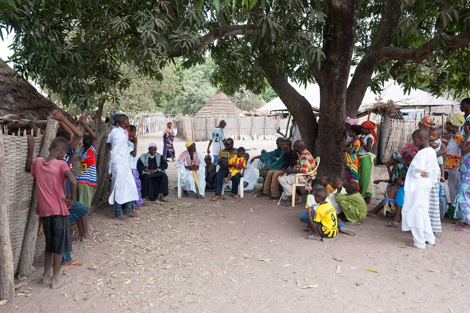 Manuel has meeting with villagers